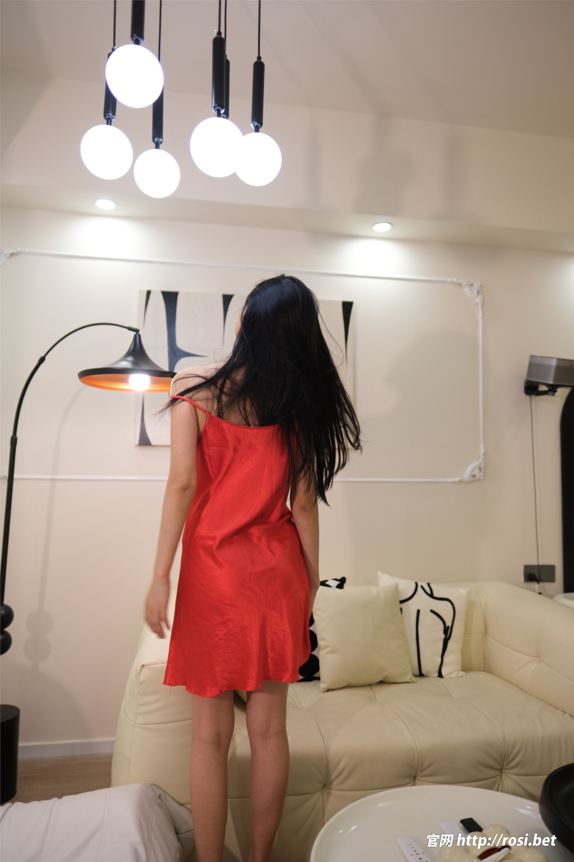 ROSI写真 2025.12.01 NO.5110